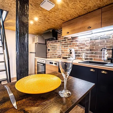 Daire Le Petit Macaron Industriel Hyper Centre 5min Place Stan Insolites